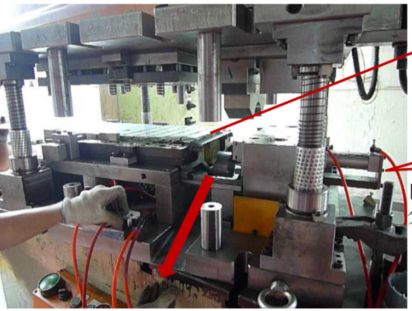 長春沖壓自動送料機(jī)械手的特點與優(yōu)點